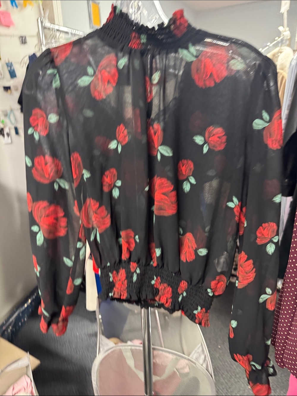 Forever 21 sheer floral top S // 092080